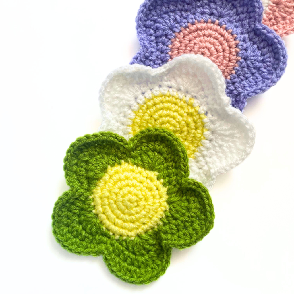 Retro Flower Coasters FREE Crochet Pattern HyggeCrochetCo